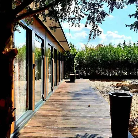 アパート Apartament D-2 ワルシャワ
